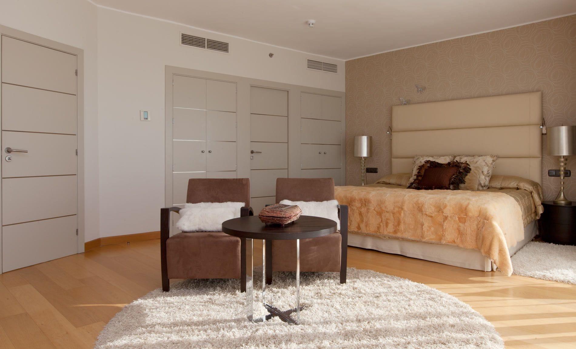 Senator Banus Spa Hotel Estepona Esterno foto A bedroom