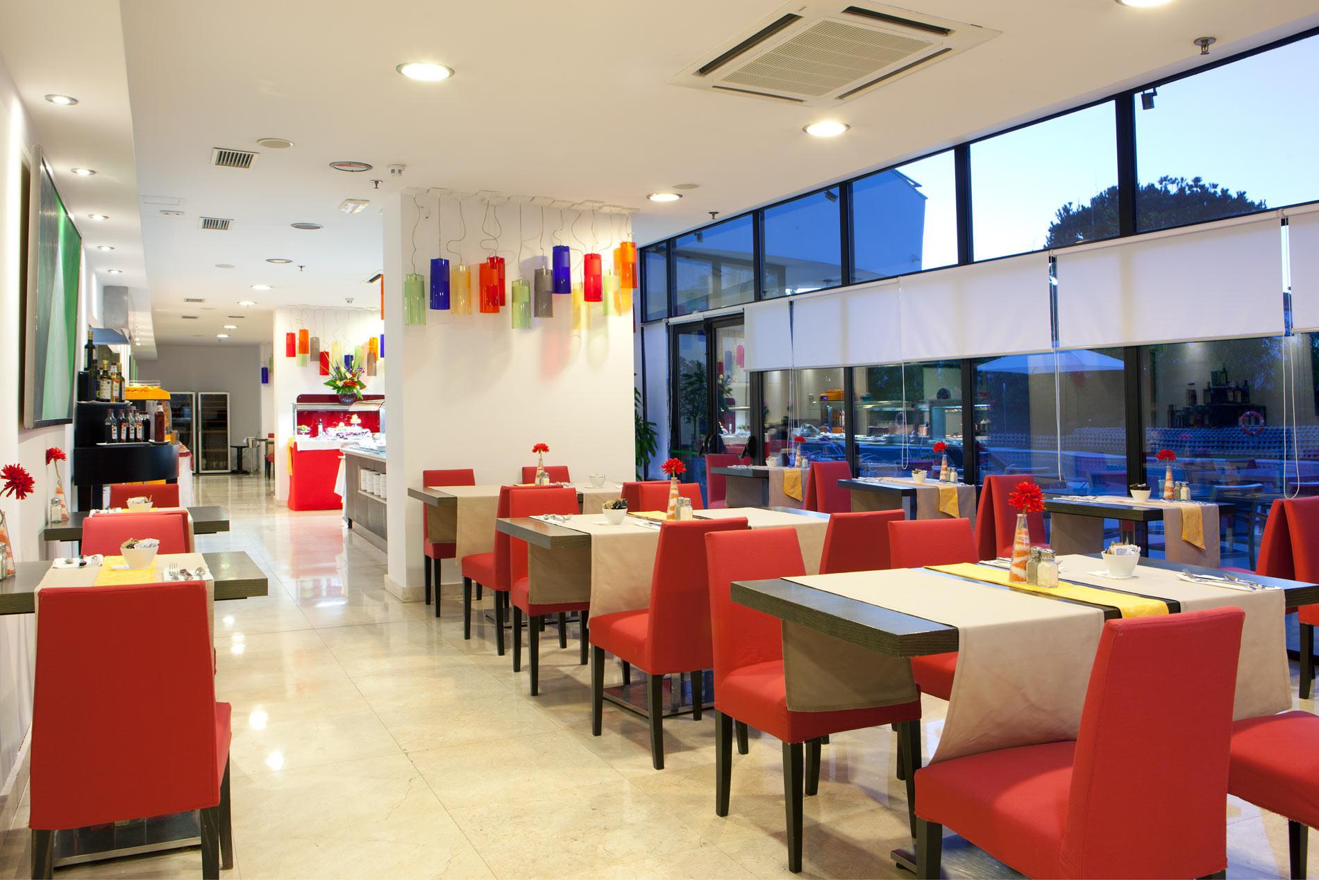 Senator Banus Spa Hotel Estepona Esterno foto Restaurant
