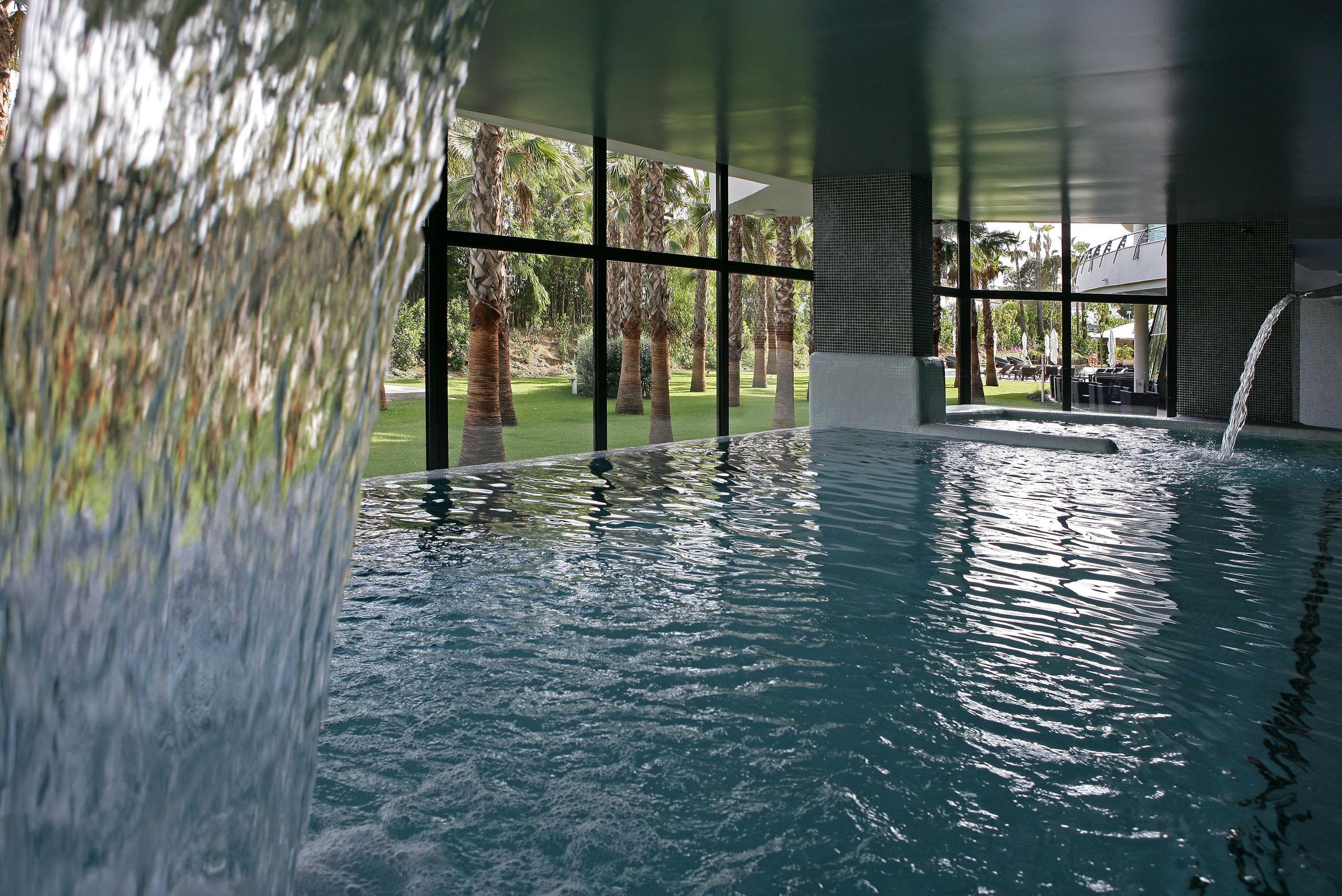 Senator Banus Spa Hotel Estepona Servizi foto The pool at the hotel